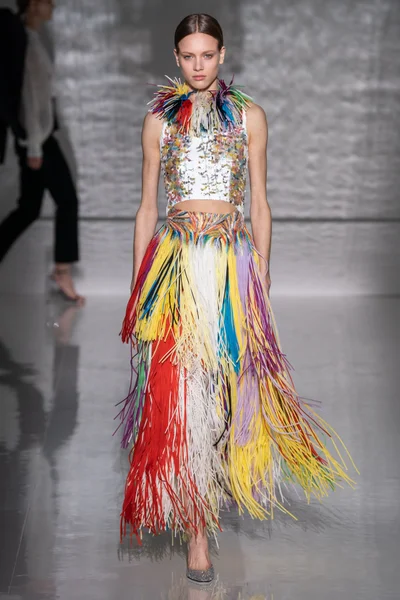 Look 22